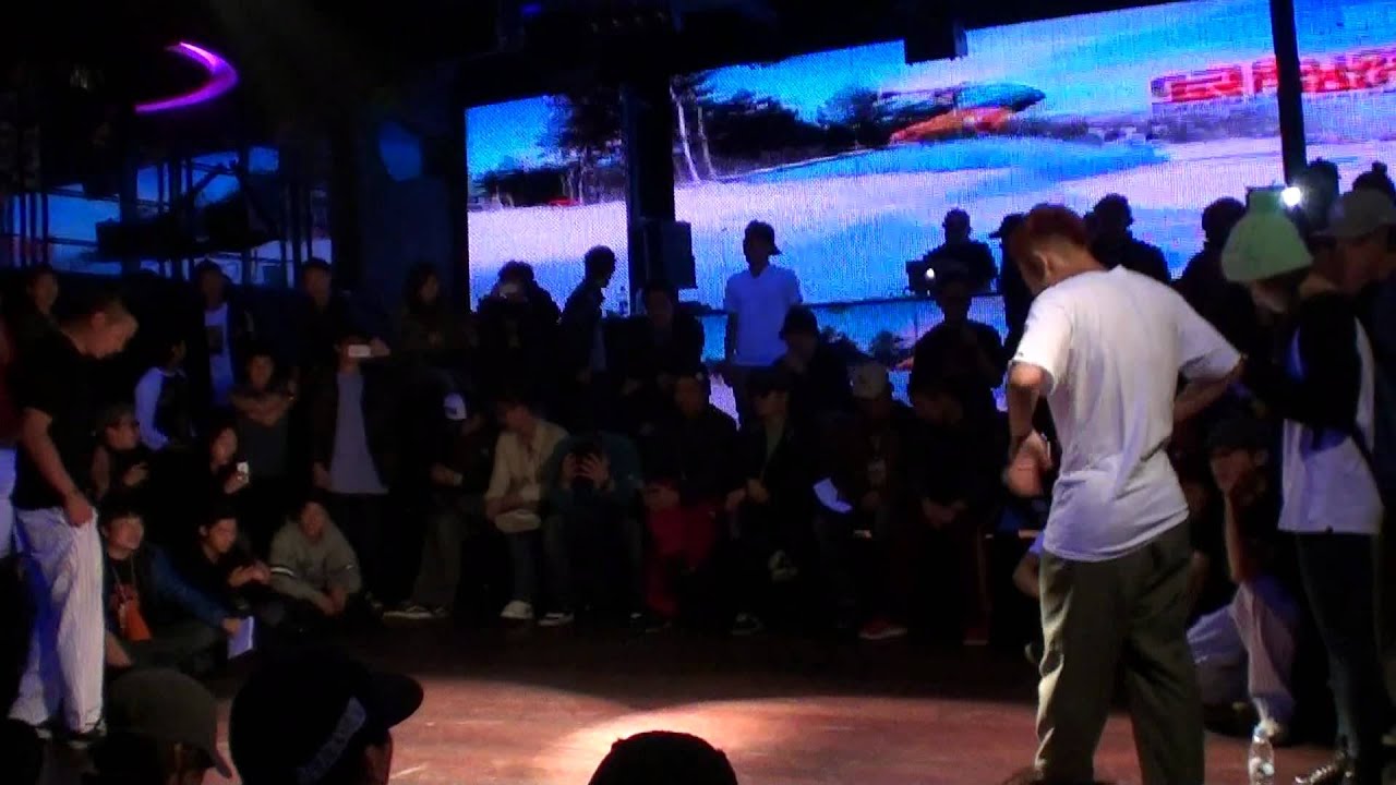 Crazy kyo vs 도균 |팝핀 8강-7 | KEEP ON DANCING KOREA | 20111112