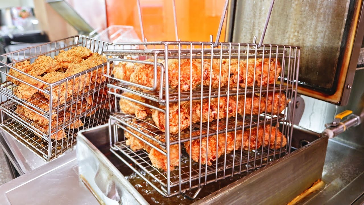 Most Unique! Amazing Herbal Fried Chicken, Taiwanese Chicken Cutlet/最特殊！藥膳炸雞製作, 鹹酥雞,台灣香雞排 -雙華盛脆皮炸雞