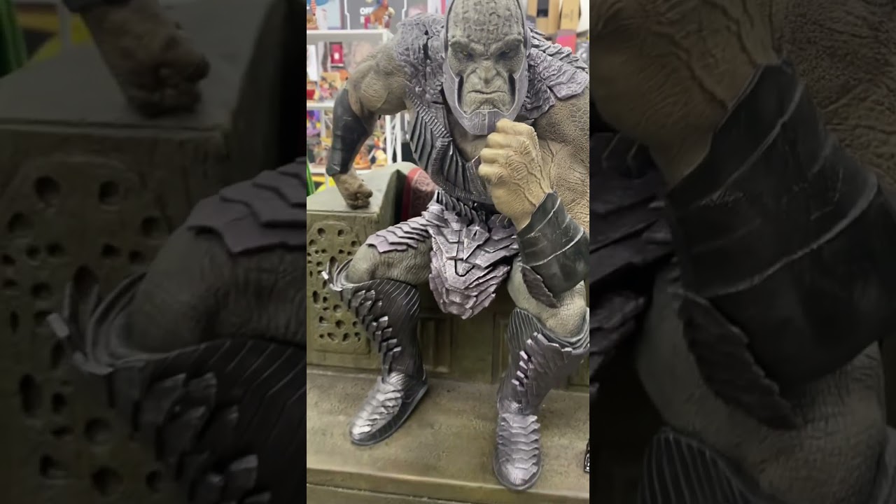 Darkseid 1:4 Scale Statue by Weta Workshop 