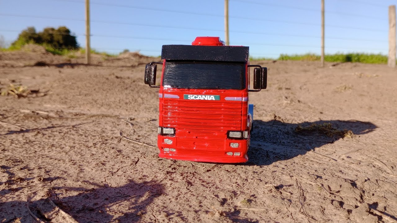scania 113 topline escala 1:30 #scaniatopline #scania #scania113 #camioneros #camiones #miniature