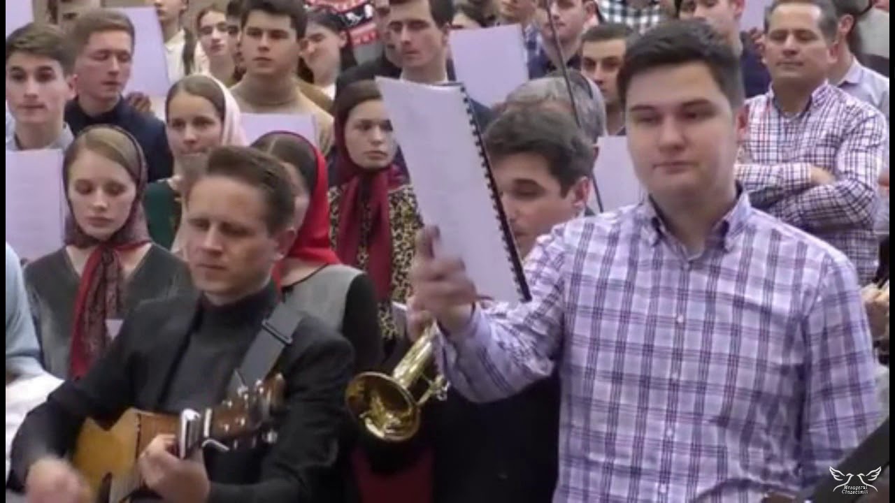 Grup Coral - Dar este speranta nu-i totul distrus | Video
