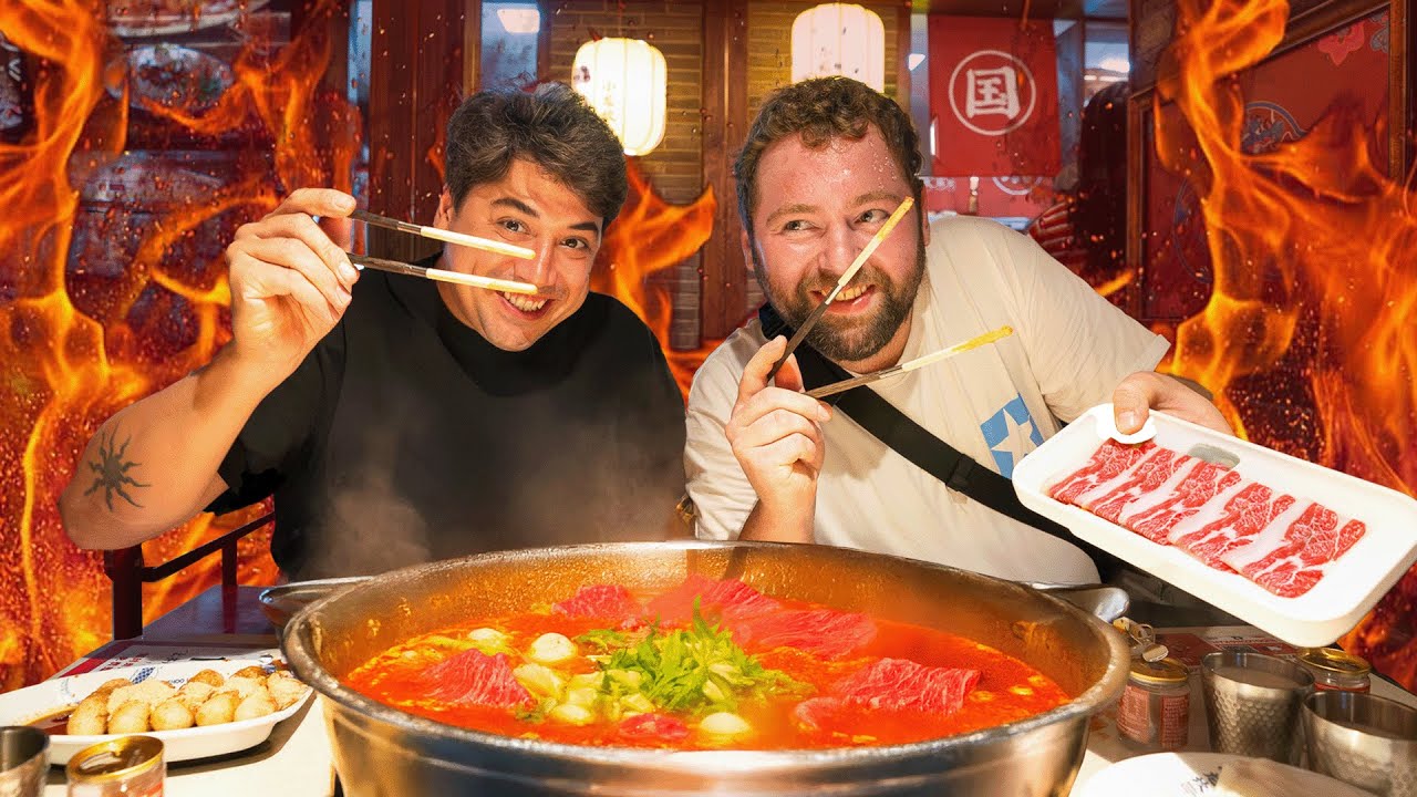 CHINA-SPECIAL!🇨🇳 Vladi & Kajo probieren ORIGINAL chinesischen HOTPOT!🤤