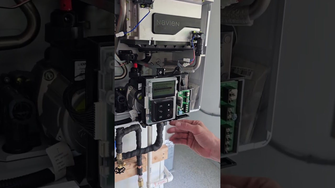 Система рециркуляции горячей воды Navien Tankless с выделенной линией рециркуляции