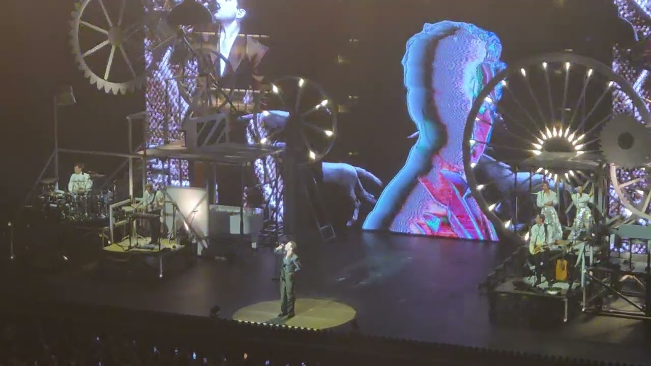 Mika - We Are Golden / (Live at Forest National, Brussels, Belgium - 21/02/2026)