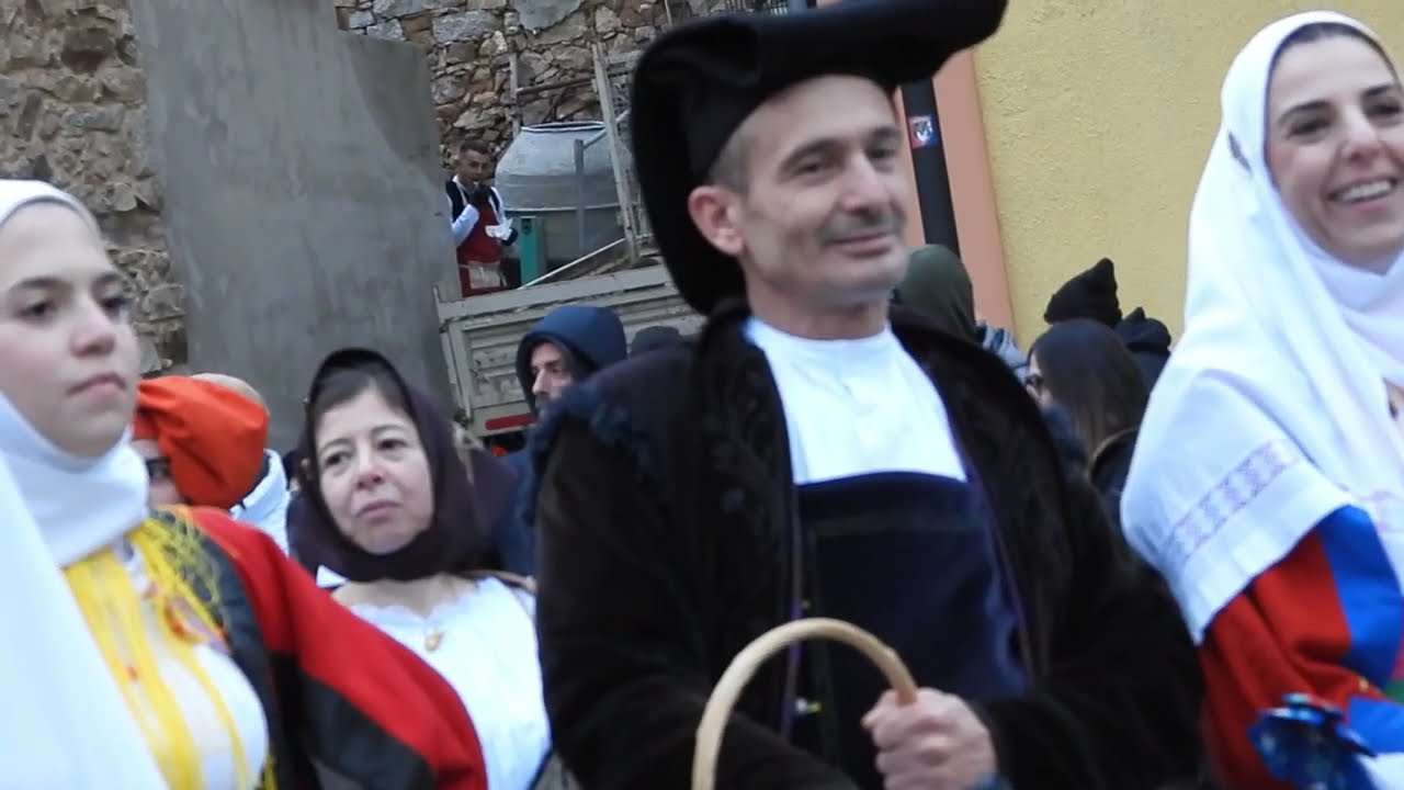Fonni-Cortes Apertas 7 dicembre 2025