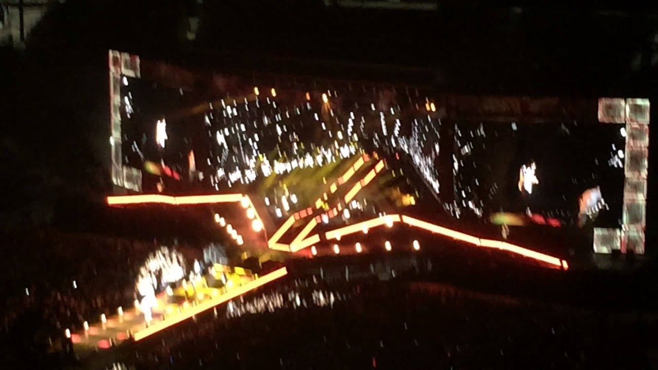Happily - One Direction - MetLife - 8/4/14