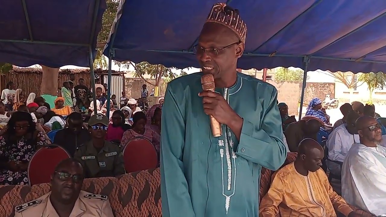 CEREMONIE DE LA SEMAINE NATIONALE DE L'ECOLE  DE BASE A NDJIGUI ( KAFFRINE )
