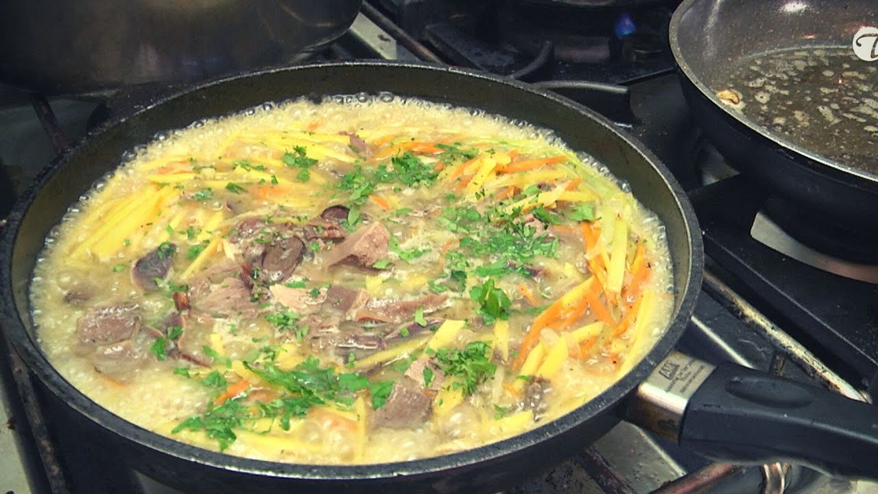 Die Suppe zum Weihnachtsfest (Gänseklein mit Wurzelgemüse) @TopfguckerTV #gänseklein #rezept