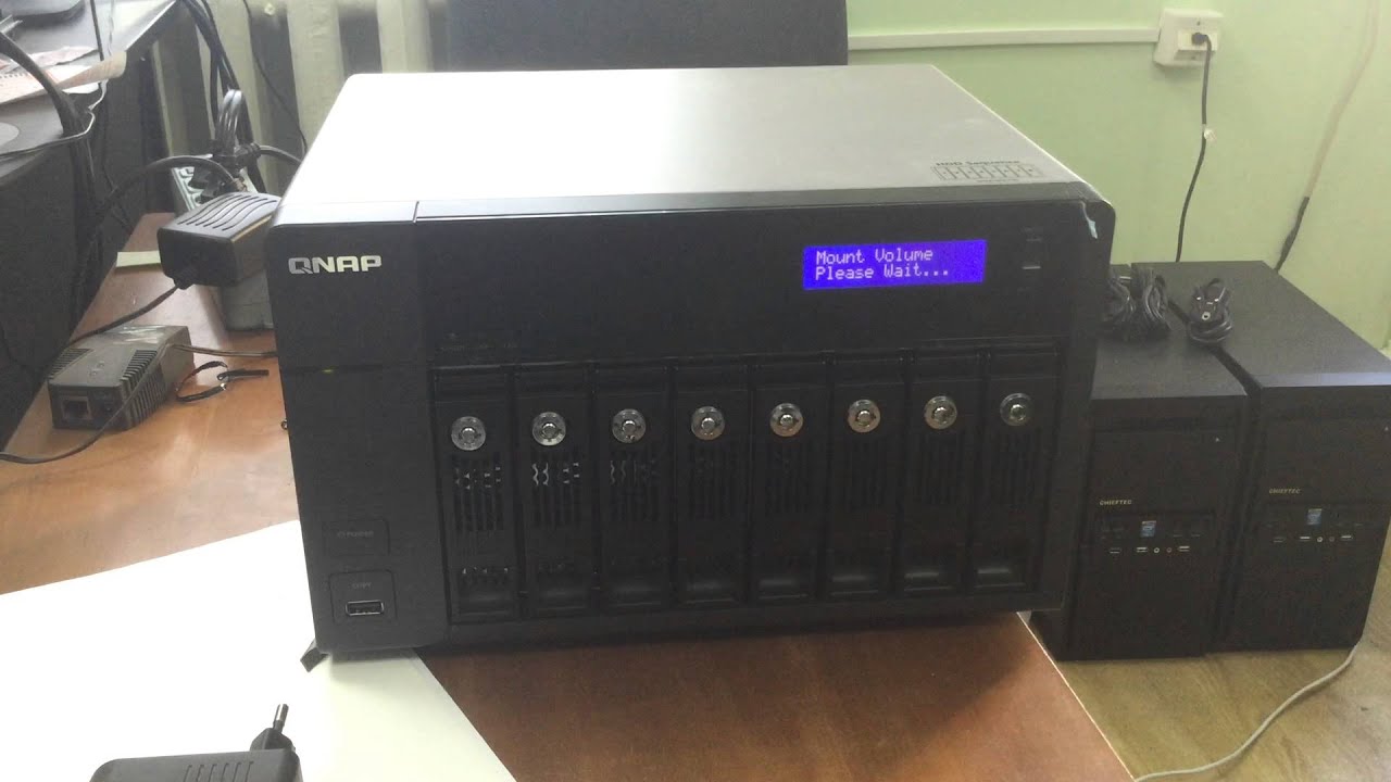 QNAP NAS TS-870 Pro rebooting