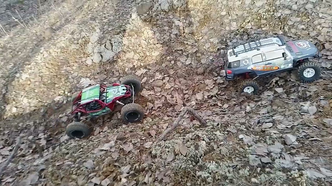 RC Toyota FJ & AXIAL GILAMON