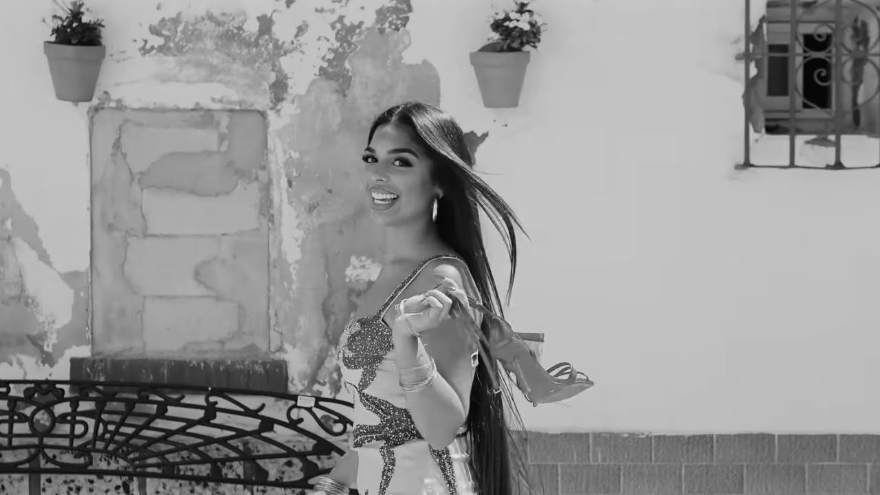 Negra - Poropopó  (Video Oficial)