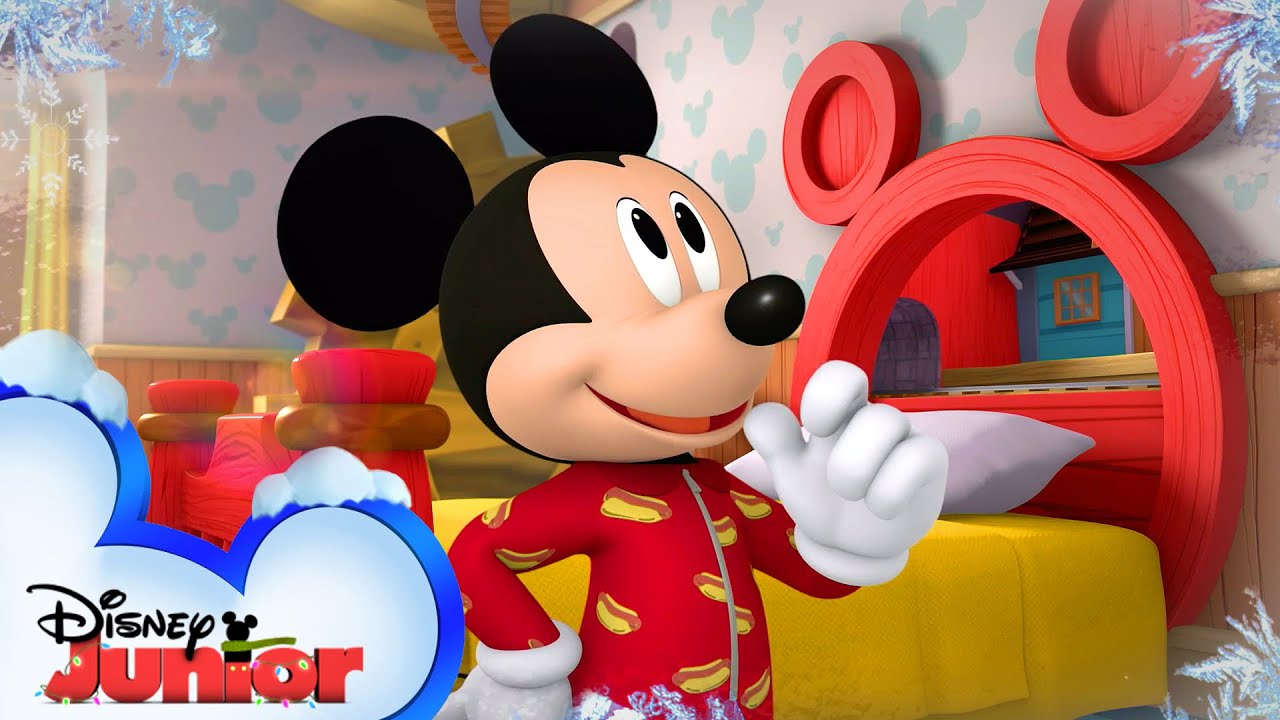 Get Ready for the Holidays 🎁  | Music Video | Mickey's Holiday Party | Disney Junior