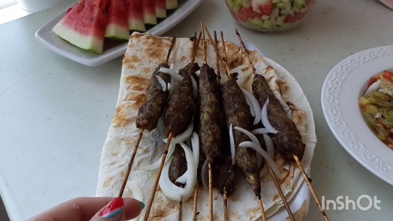 Evdə lulə kabab &Ccedil;&ouml;p şiş kabab.Sobada kabab