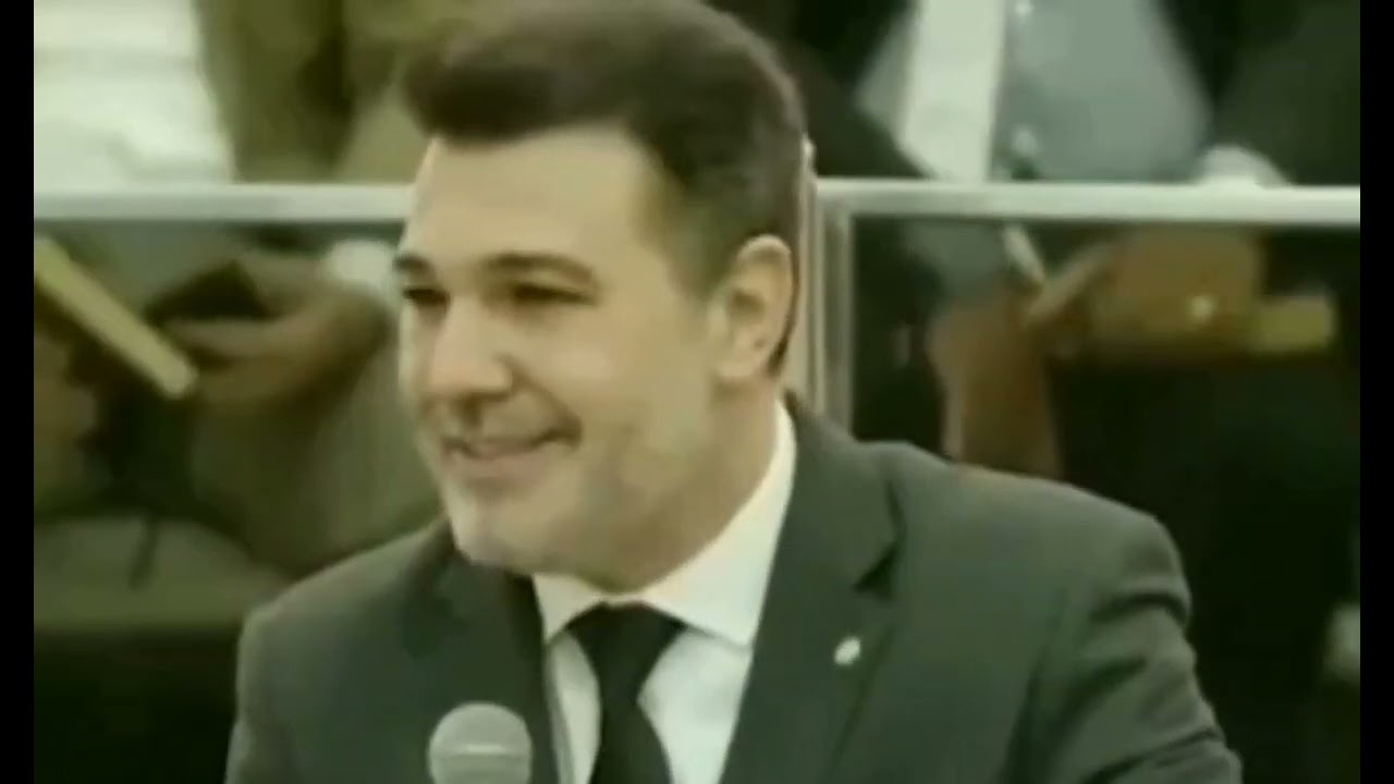 A soberba precede a queda.