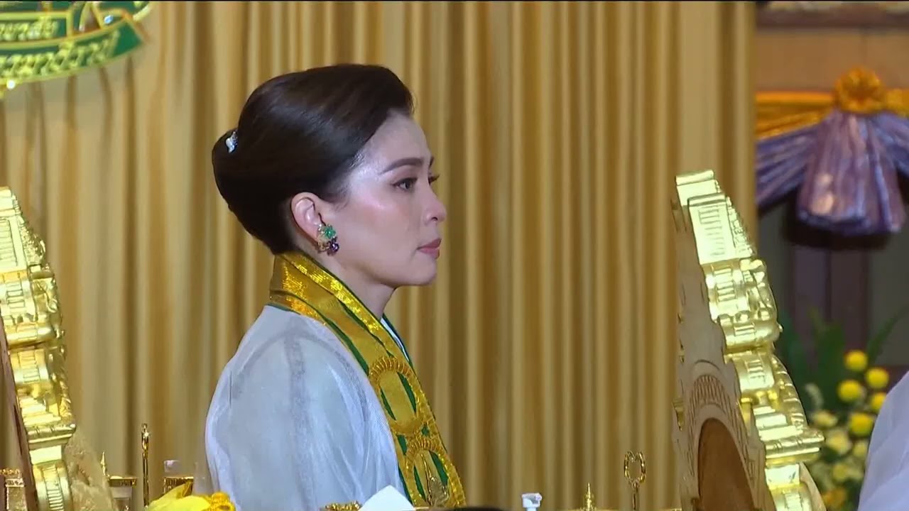 ในหลวง-พระราชินี พระราชทานปริญญาบัตร มสธ. วันที่สอง ข่าวในพระราชสำนัก วันที่ ๑๙ มกรกราคม ๒๕๖๘