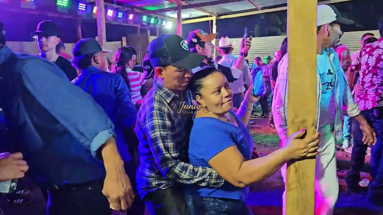 ¡ EL RITMO QUE QUEMA ! 🧨  CHINAMO CALIENTE 2026 Mueve El Mambo - Junior Urbina ( Puro Fuego )