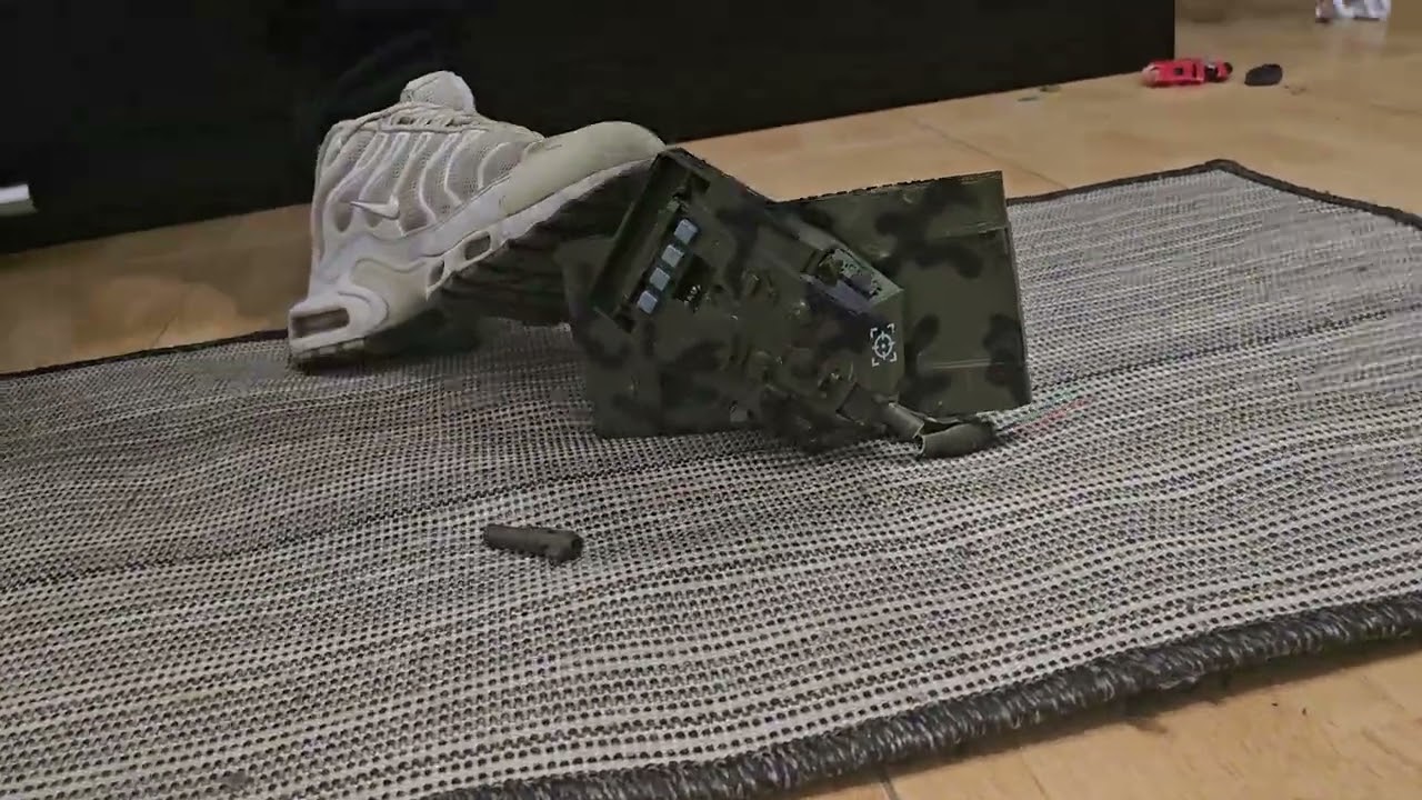 Nike tn crush toy, nike tn stomp toy 