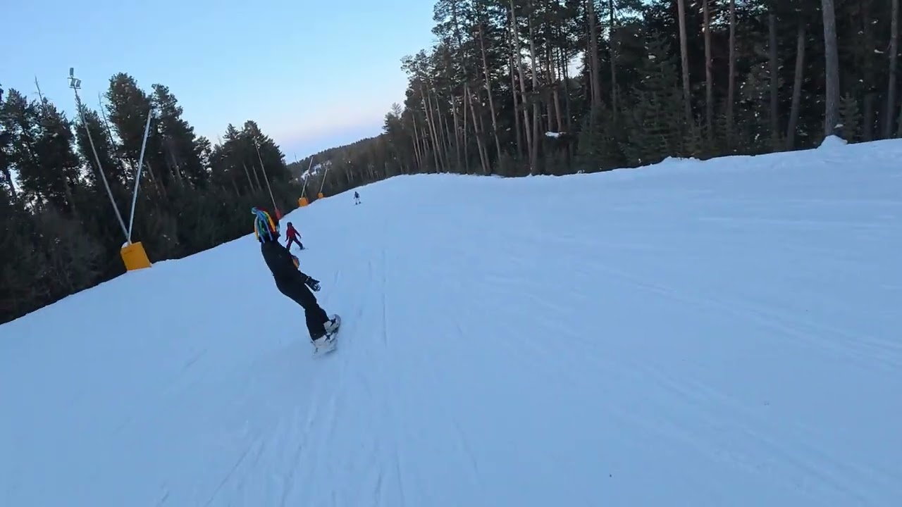 SARIKAMIŞ KAYAK MERKEZİNDE AİLECE KAYAK