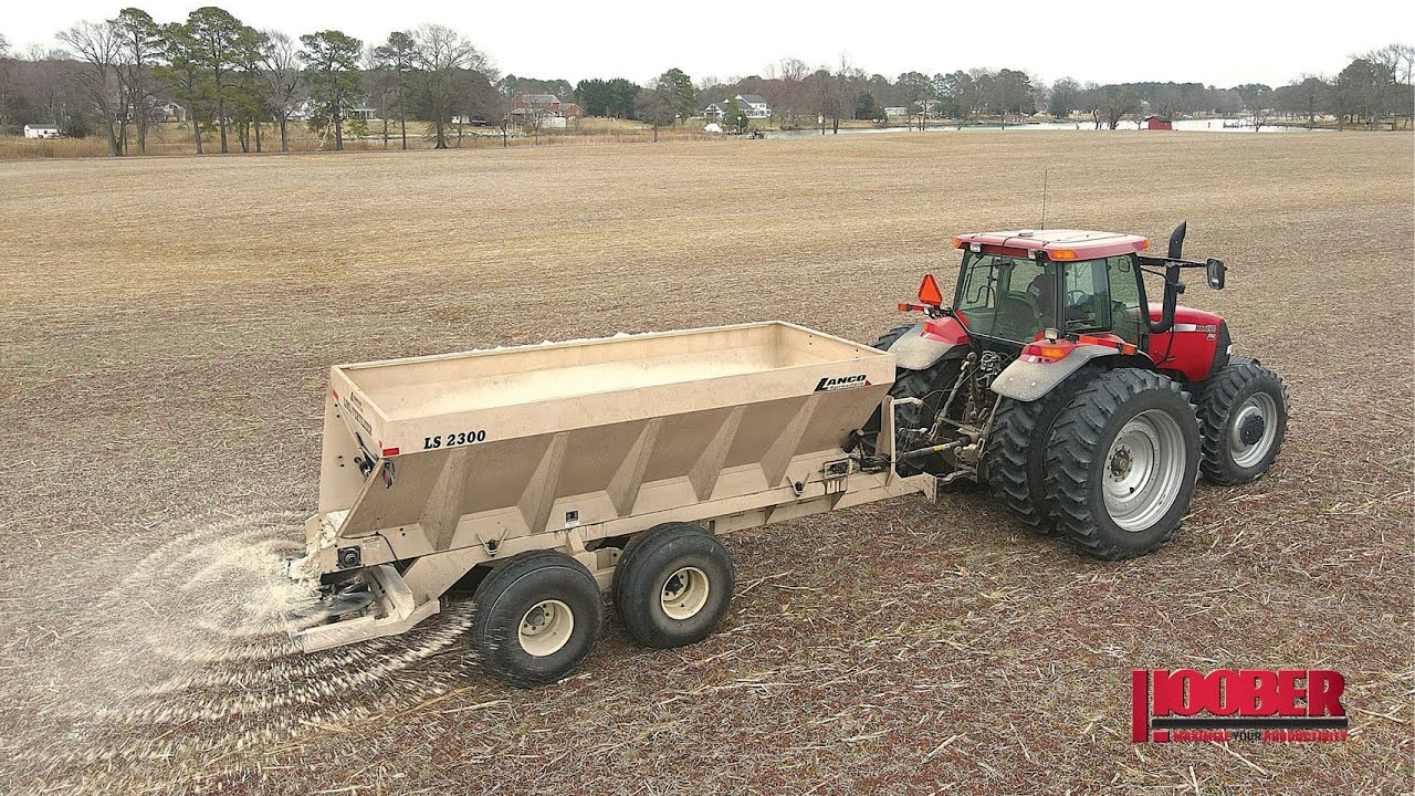 Breeding Farms Spreading Lime - Case IH MXM 190 Tractor & Lanco LS2300 Spreader