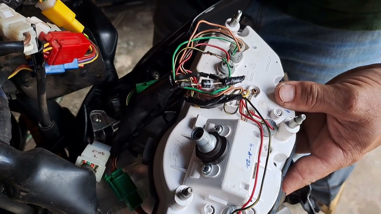 como poner direccionales Led sin que se prendan los 4 al mismo tiempo