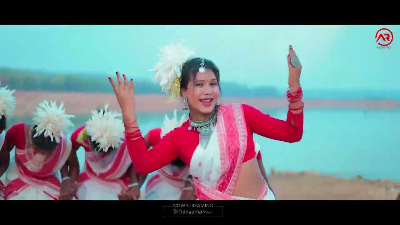 happy happy sarhul ! nagpuri song !                          singer -suman gupta!