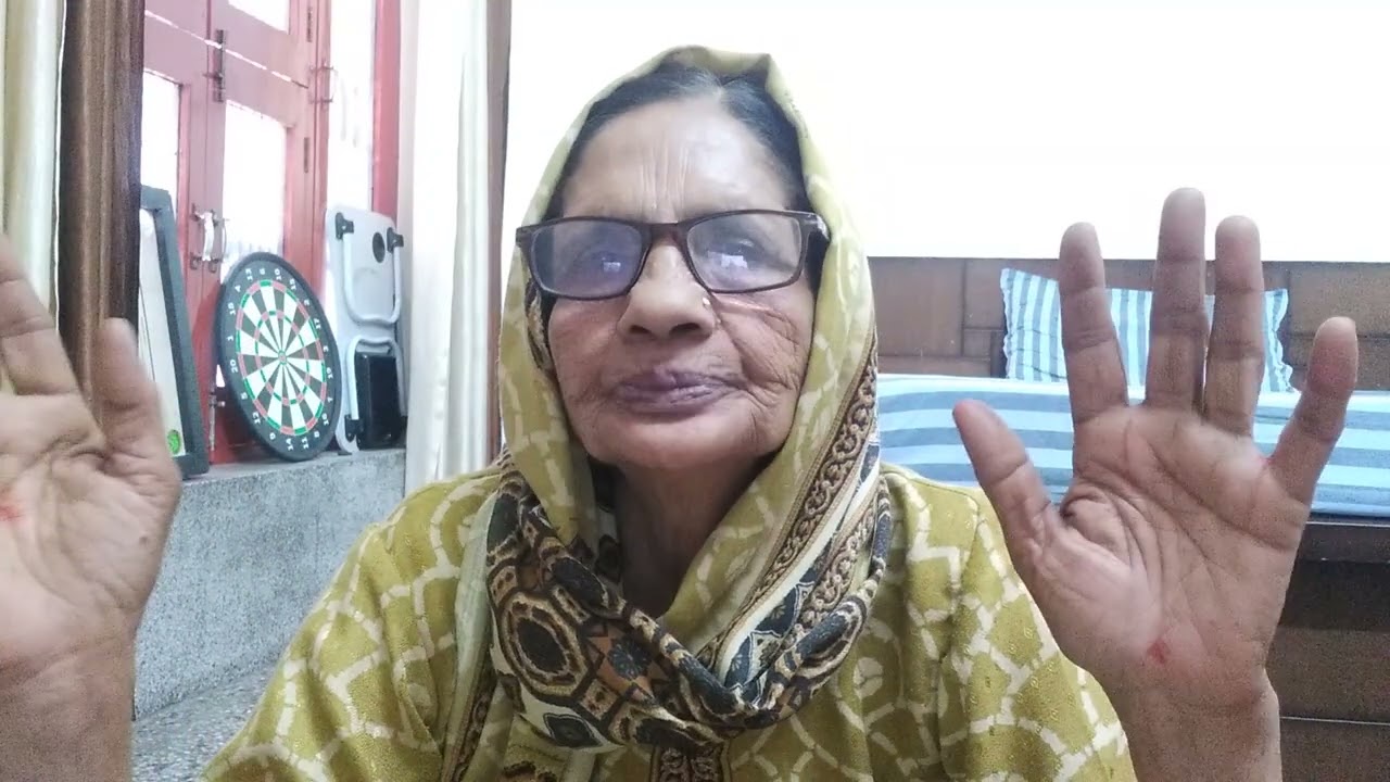 होली की अग्नि में एक गुप्त चीज जरूर डालें घर में रहेगी सुख समृद्धि