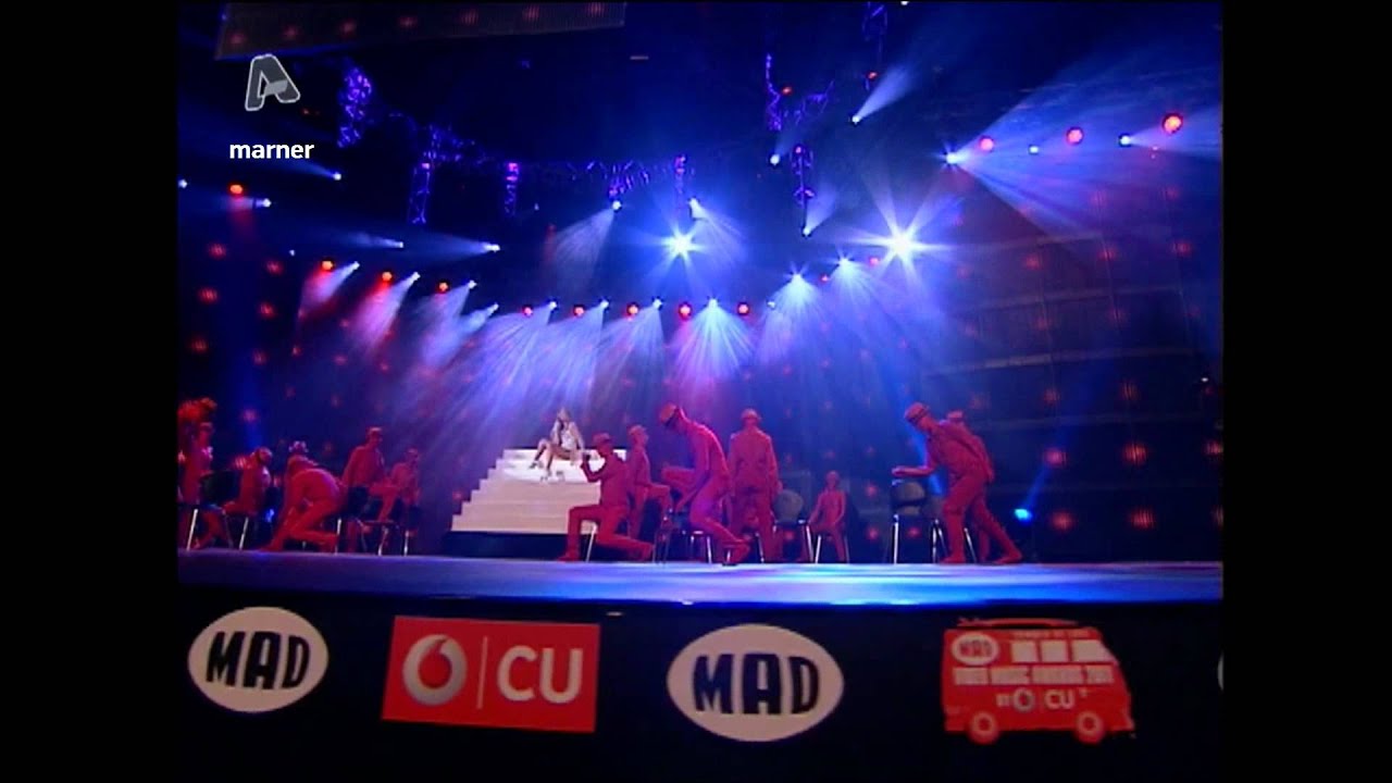 Despina Vandi - Gi' Alli Mia Fora (Mad VMA 2011)