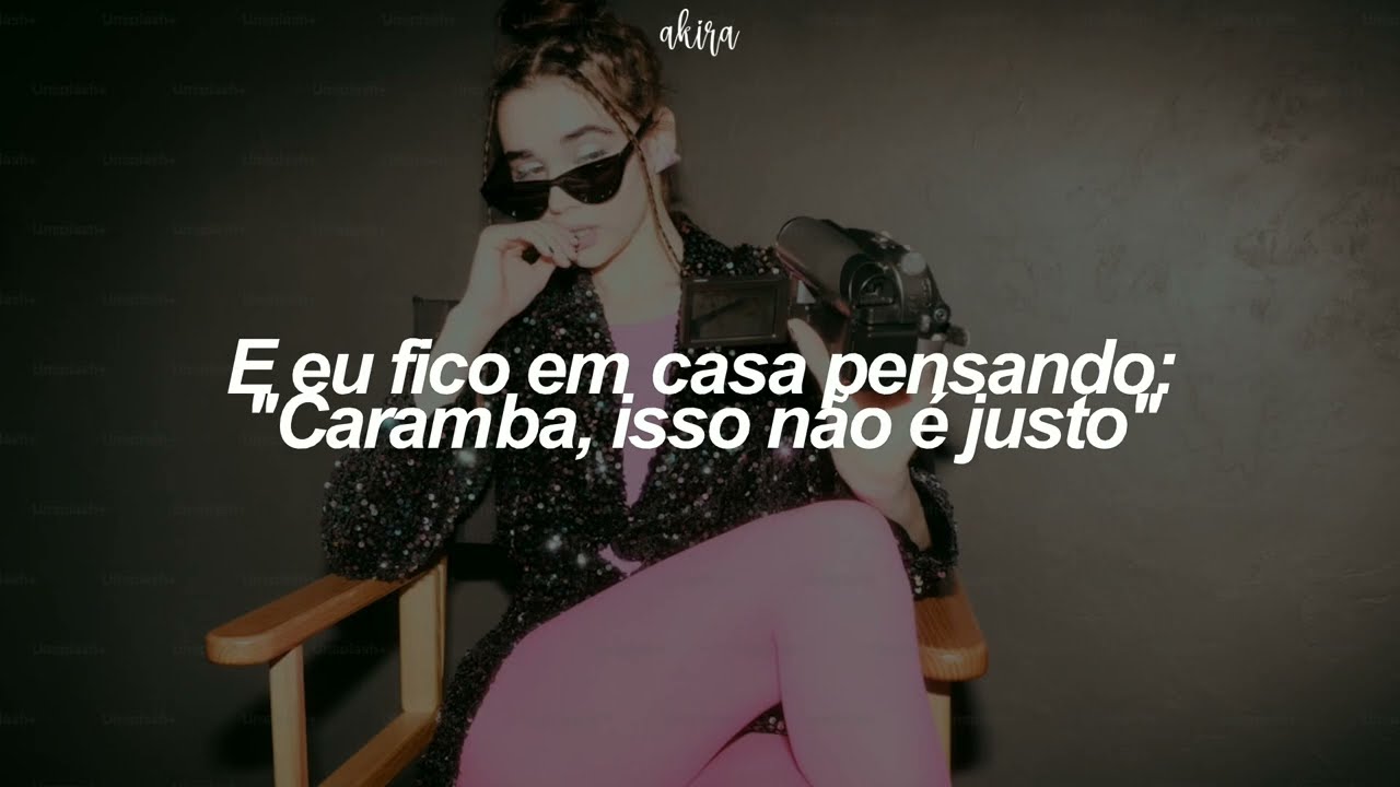Ariana Grande - break up with your girlfriend, i'm bored (tradução)