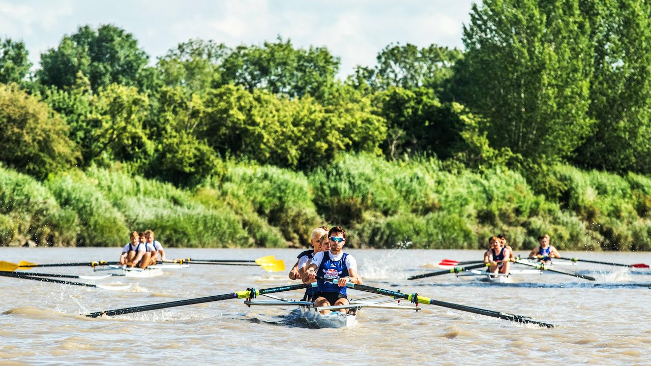 Elimination Rowing Race Against a Tidal Bore - Red Bull Outrow 2015