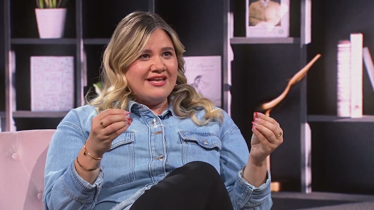 FRANZISKA KLEIN: Bessere FREUNDSCHAFTEN | &bdquo;auserlesen&ldquo; mit Tabitha B&uuml;hne