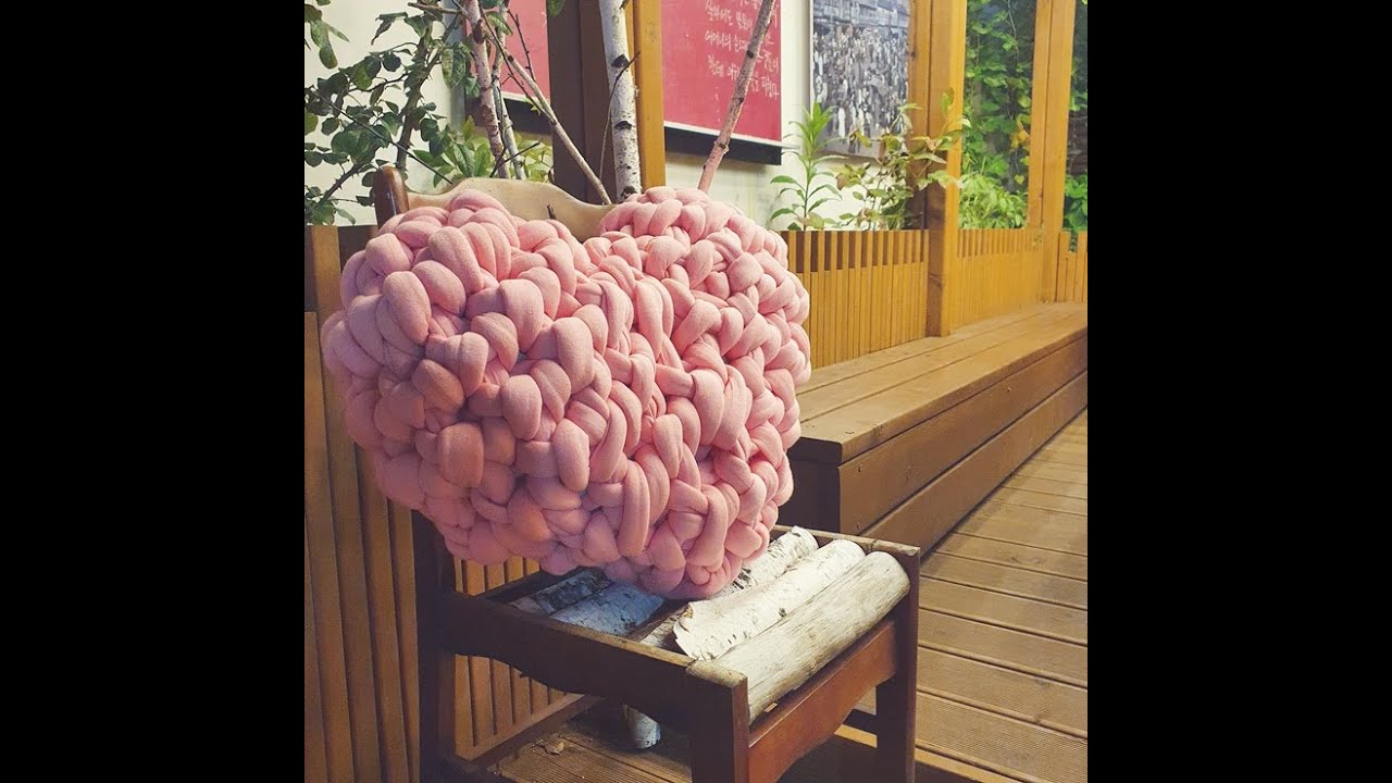 핸드니팅 자이언트얀 하트쿠션 만들기