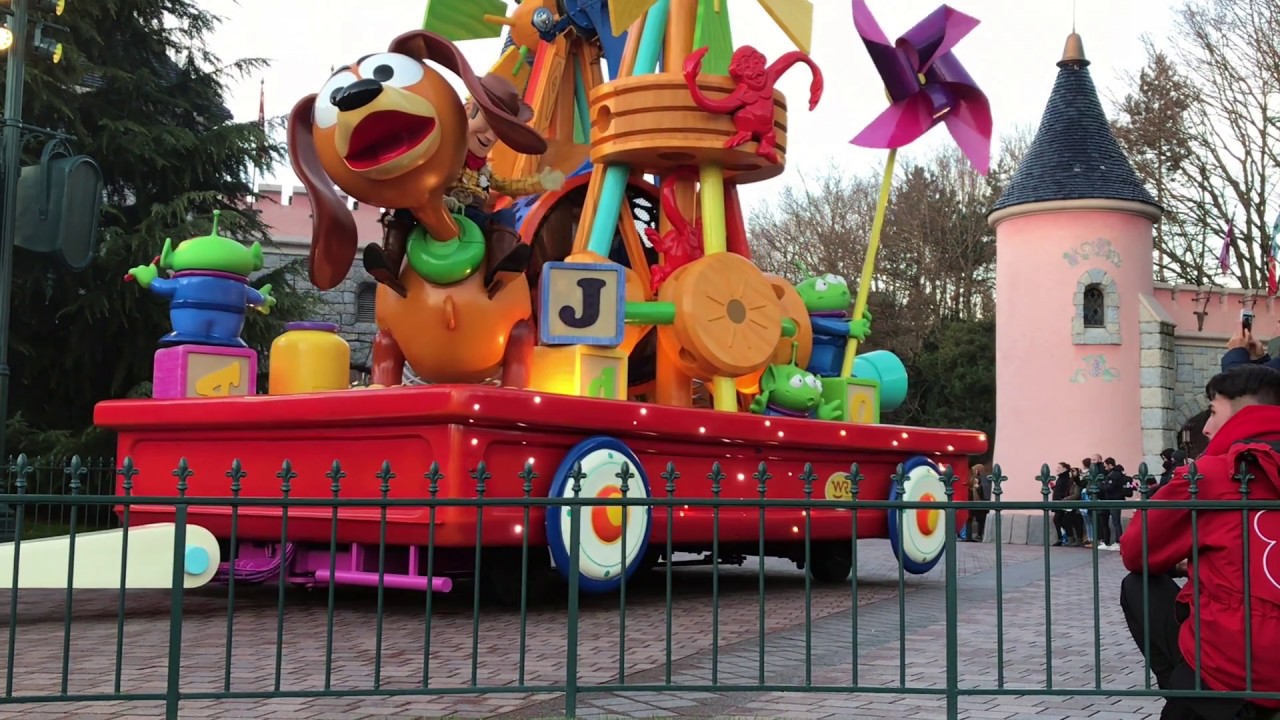 Disney stars On Parade - Disneyland Paris