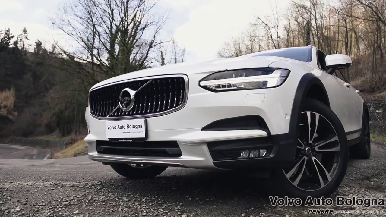 Volvo V90 Cross Country | La prova su strada a Bologna