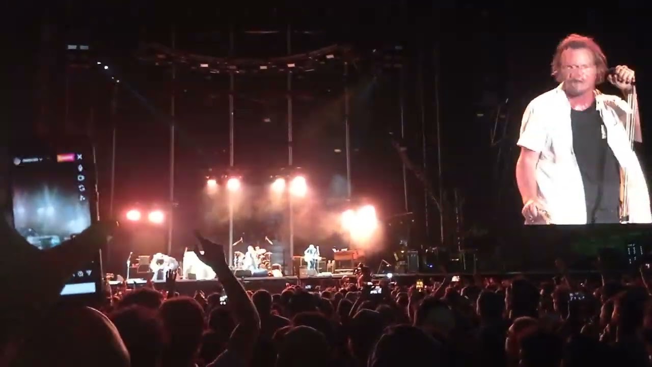 Pearl Jam Do the Evolution (Pearl Jam - Autodromo di Imola - 25.06.2022)