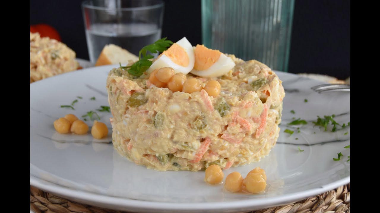 Ensaladilla de garbanzos con lactonesa (mahonesa sin huevo)