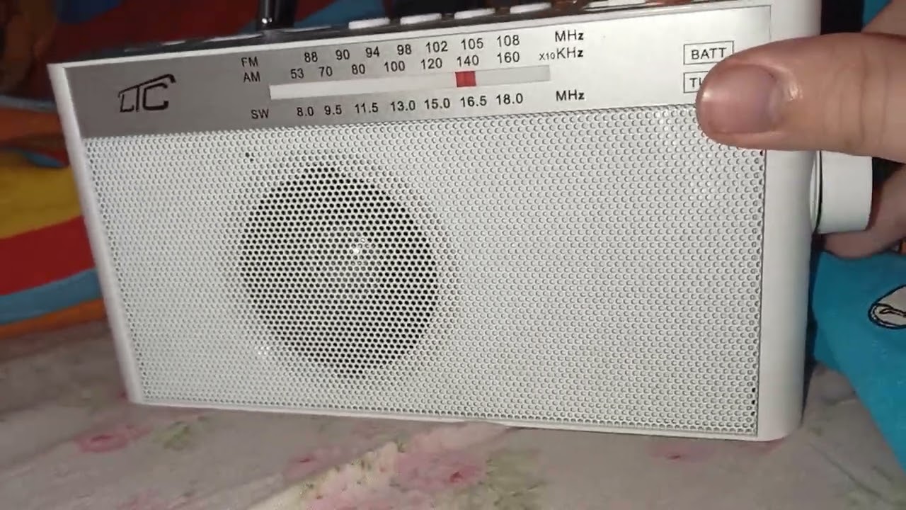 radio tuning sound effect