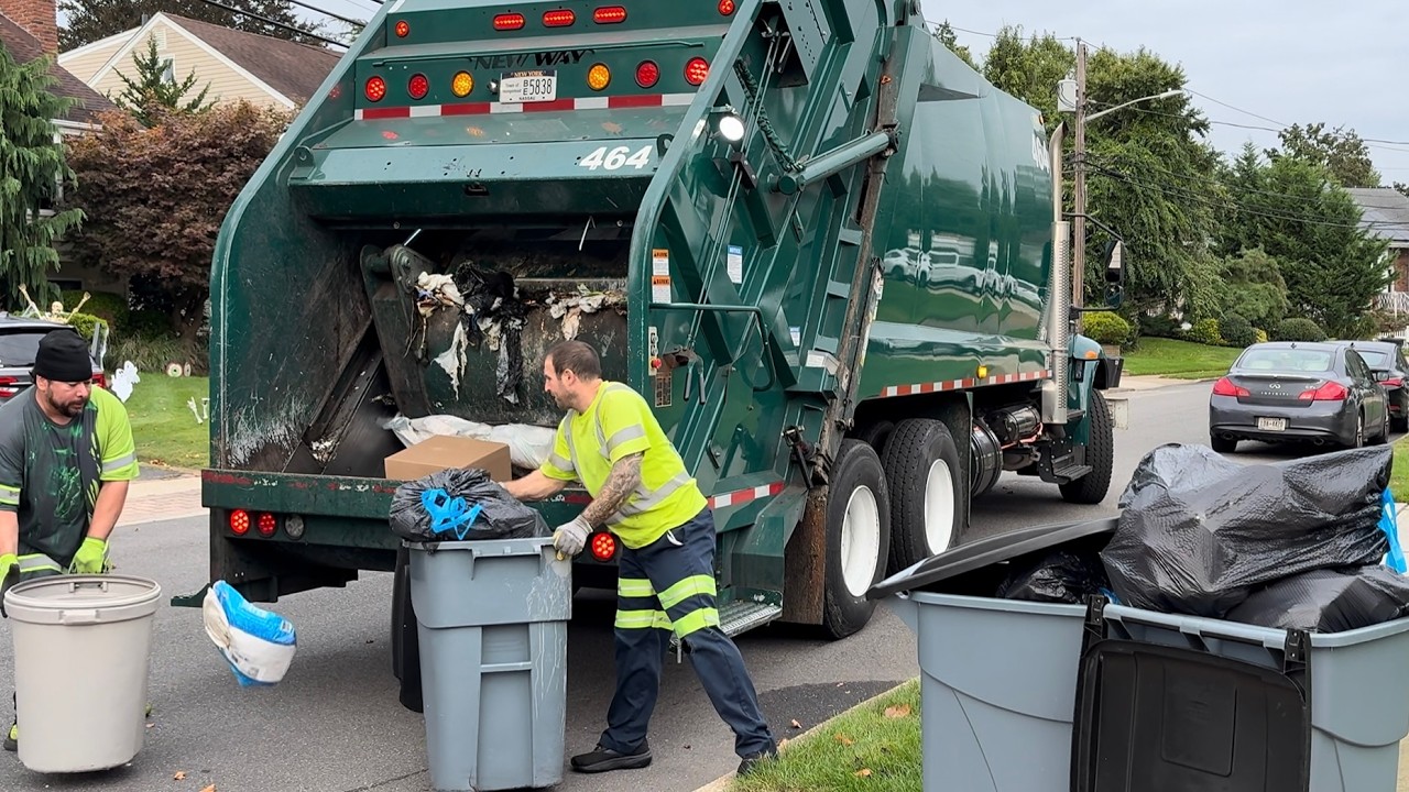 Garbage Truck Packing Out on Heavy Trash | Town of Hempstead dept. of Sanitation