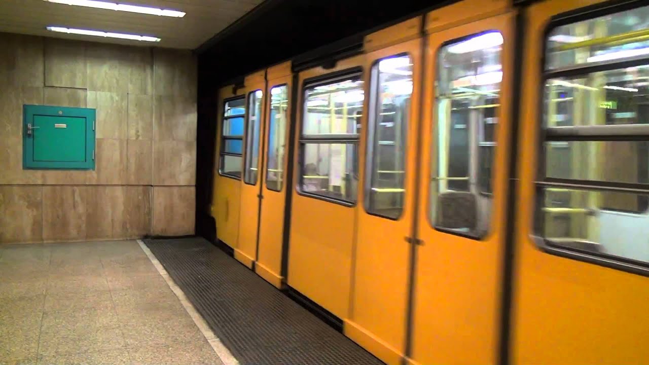 Budapest Metro - Széchenyi fürdő M1 [1080p]