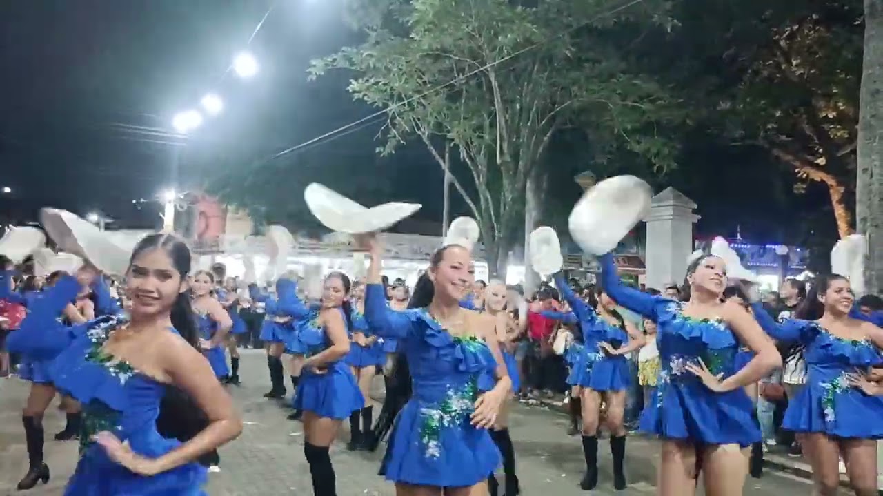 Así fue la presentación final de la banda de Sonsonete buena presentación 