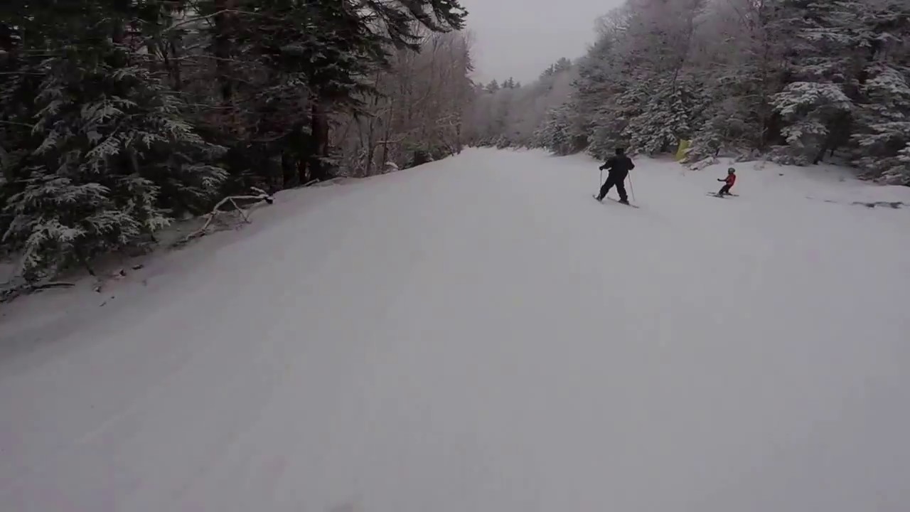Snowshoe Mountain Ski Resort in West Virginia: J-Hook Blue Intermediate Run