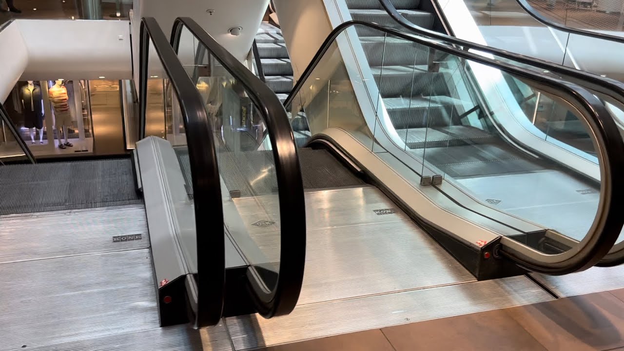 Vienna, Austria 🇦🇹. 5x O&K KONE Escalator ride up at Gerngross Department store - Part 2/2
