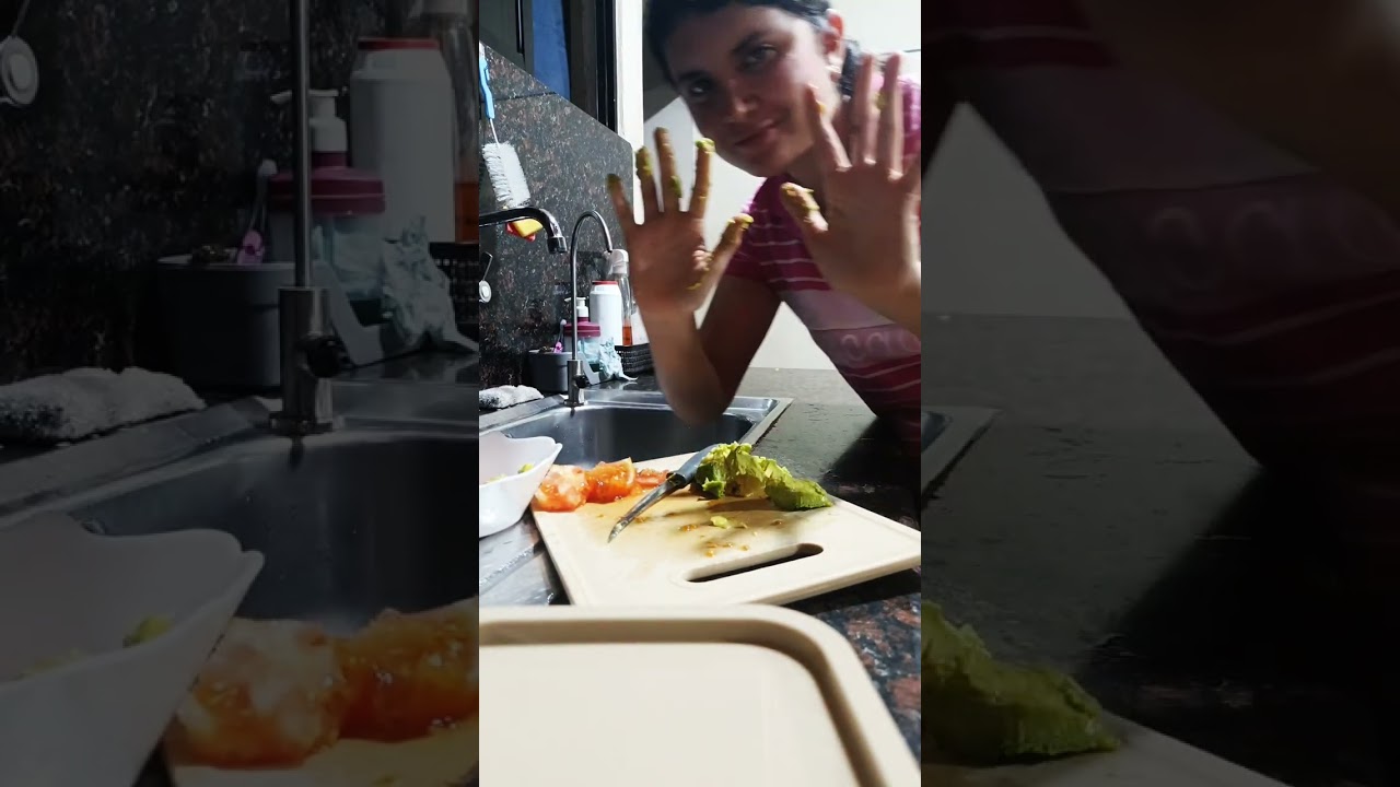Haciendo ensalada para mí #merienda 