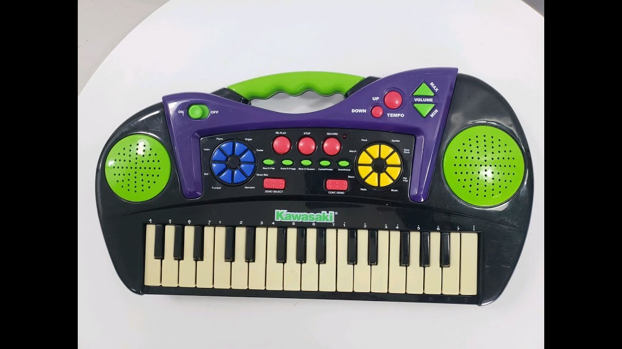 Kawasaki Deluxe Melody Compact Keyboard