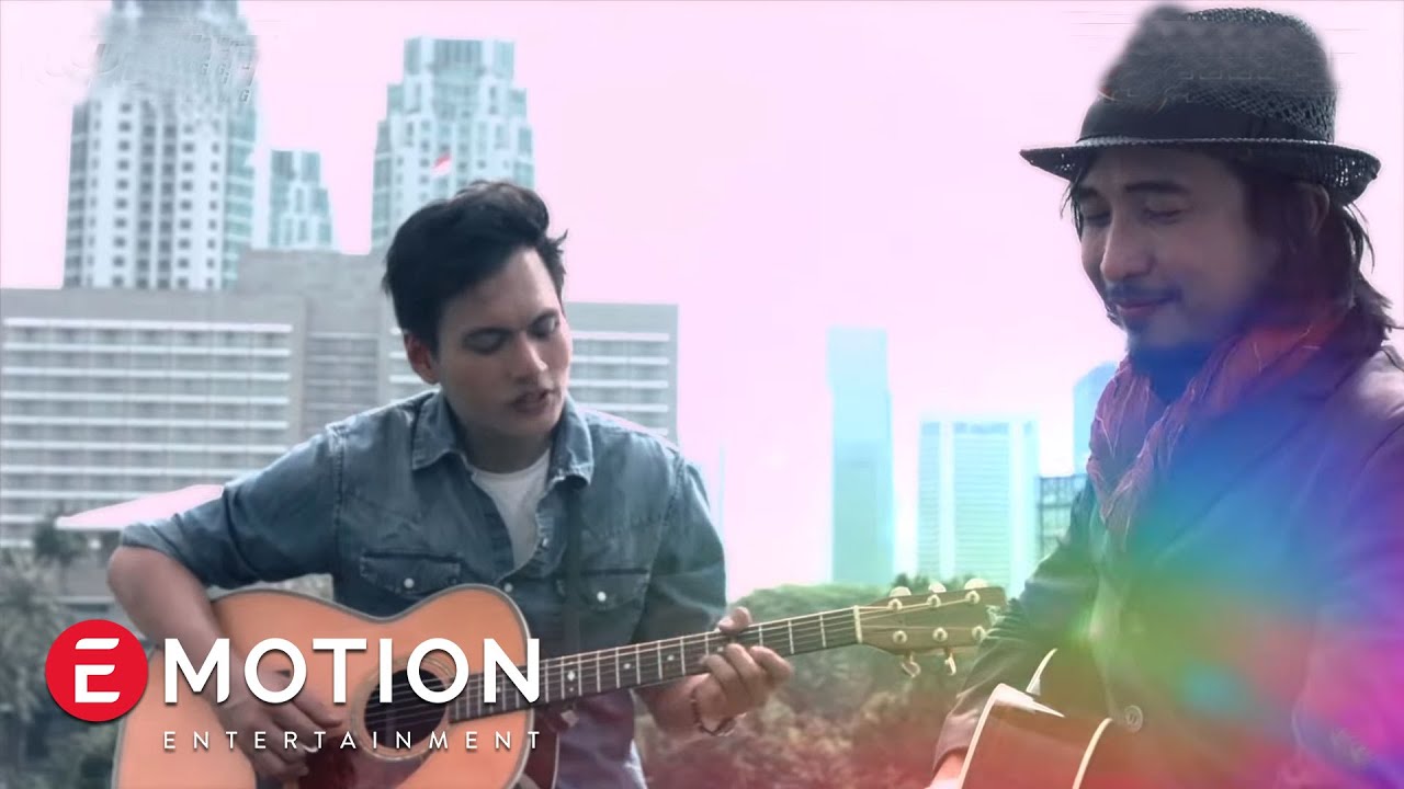 Piyu feat. Rendy Pandugo - Firasatku (OST. Aku Cinta Kamu) (Official Music Video)