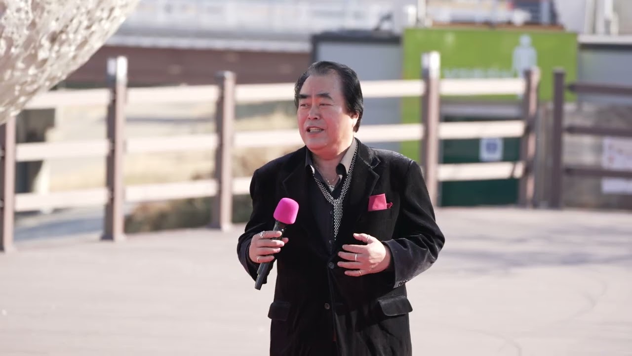 운석 가수 / 화려한 인생  (본인의 타이틀곡)