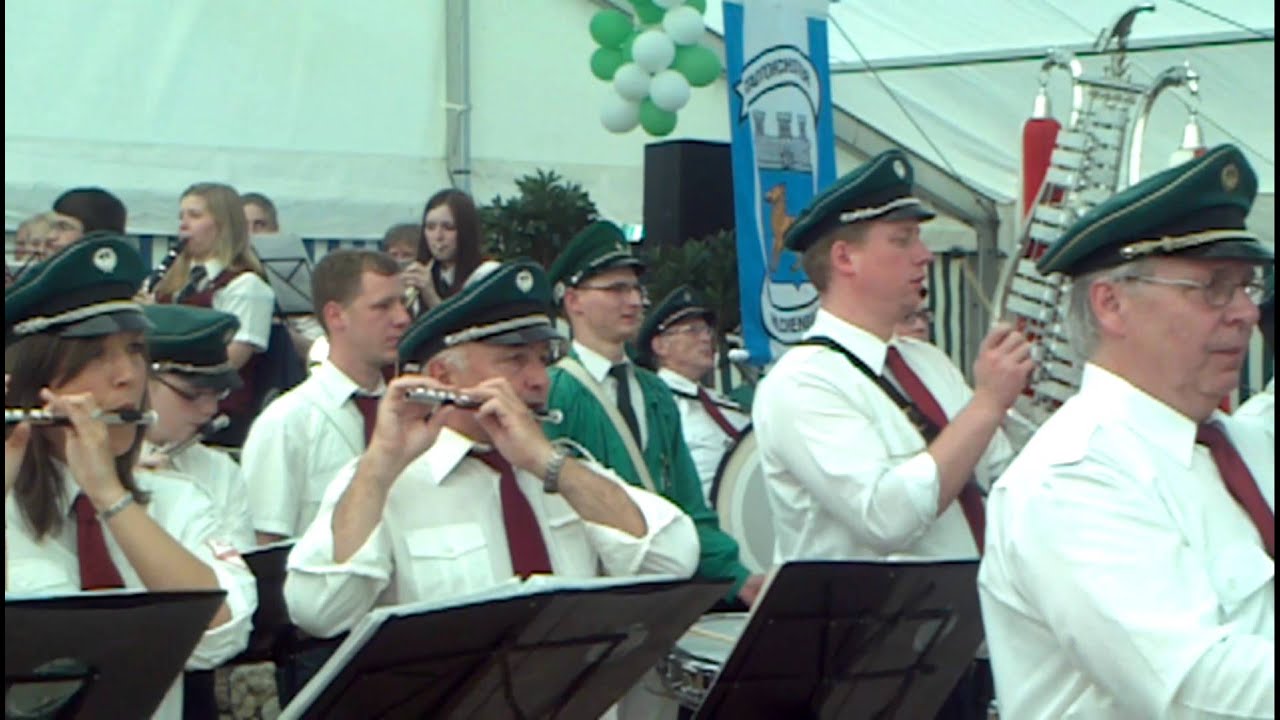 Spielmannszug Hilchenbach auf dem Schützenfest in Hilchenbach