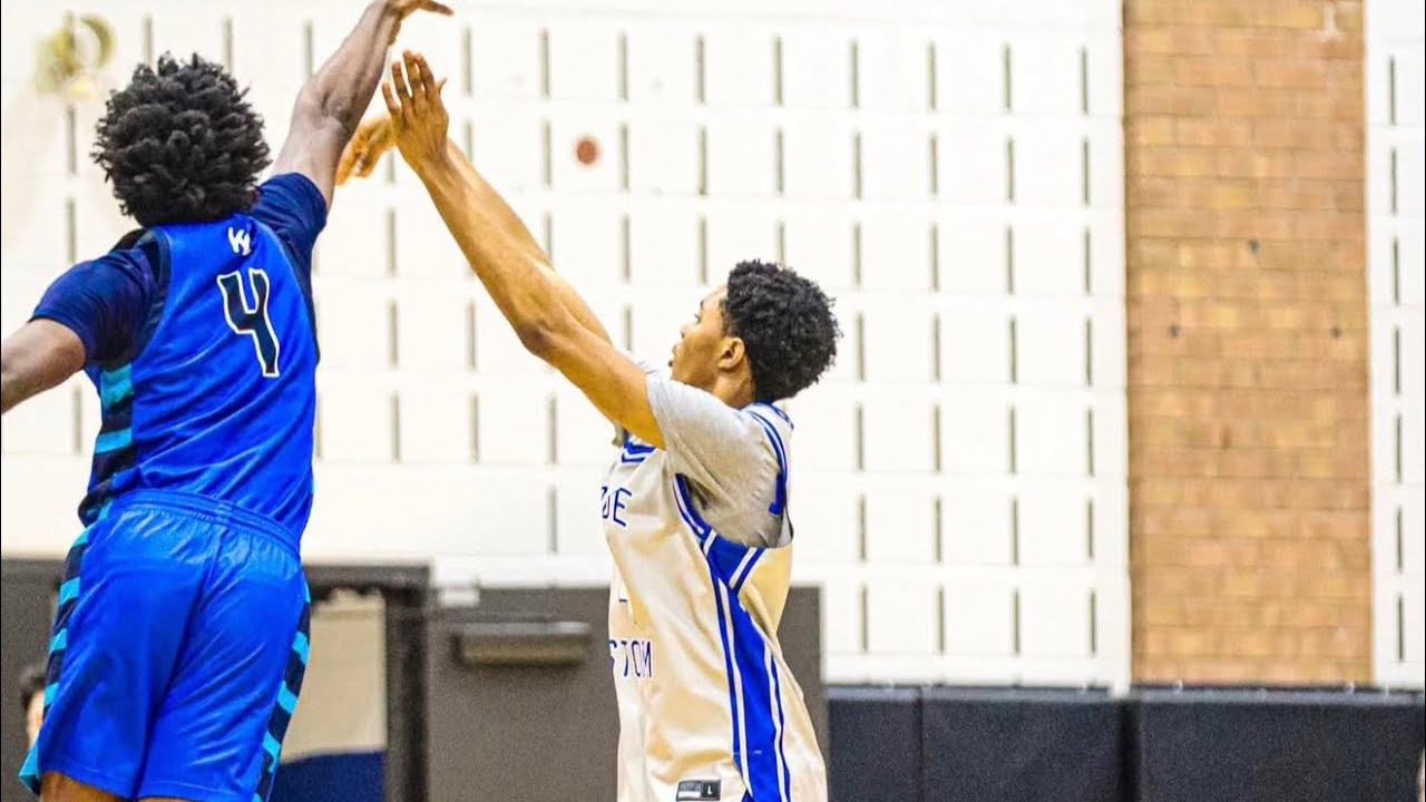 Freshman Donte Montgomery (SWIC) with 27pts 4asst 3stl (6 threes) vs Wabash Valley