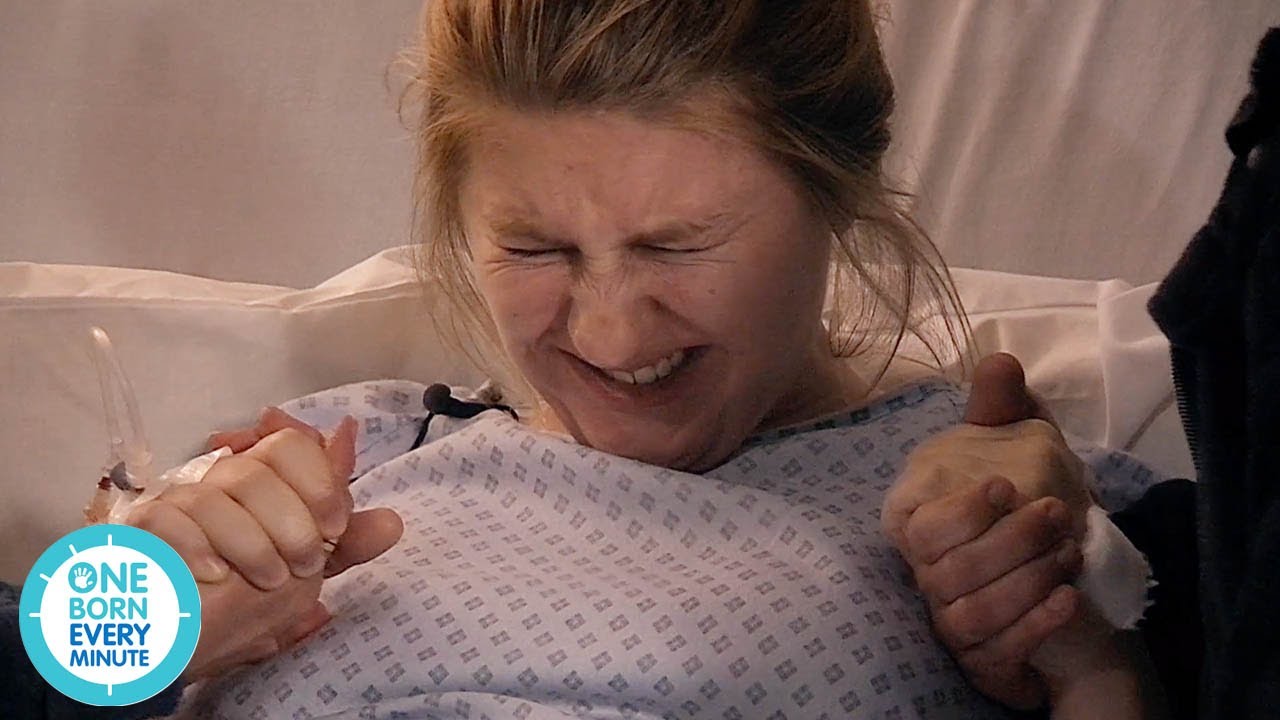 Choosing To Have A Baby At A Young Age | One Born Every Minute