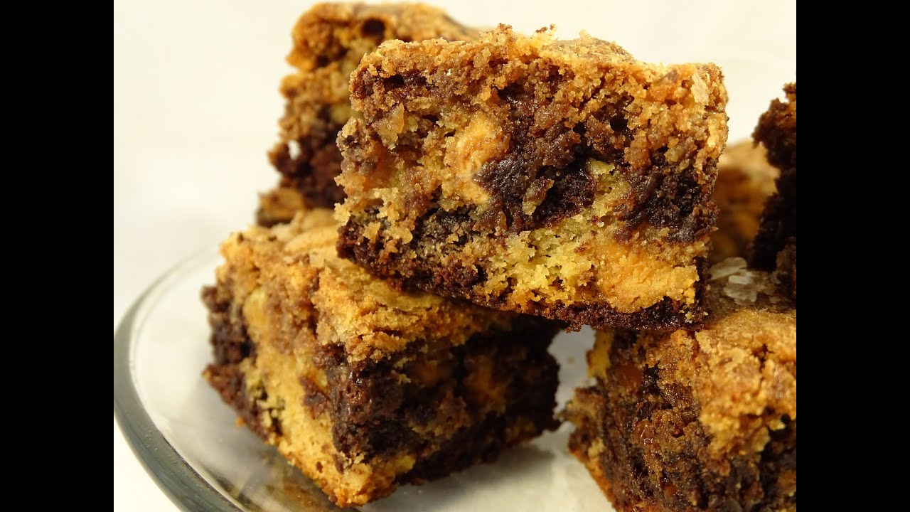 Peanut Butter Swirl Brownies -with yoyomax12