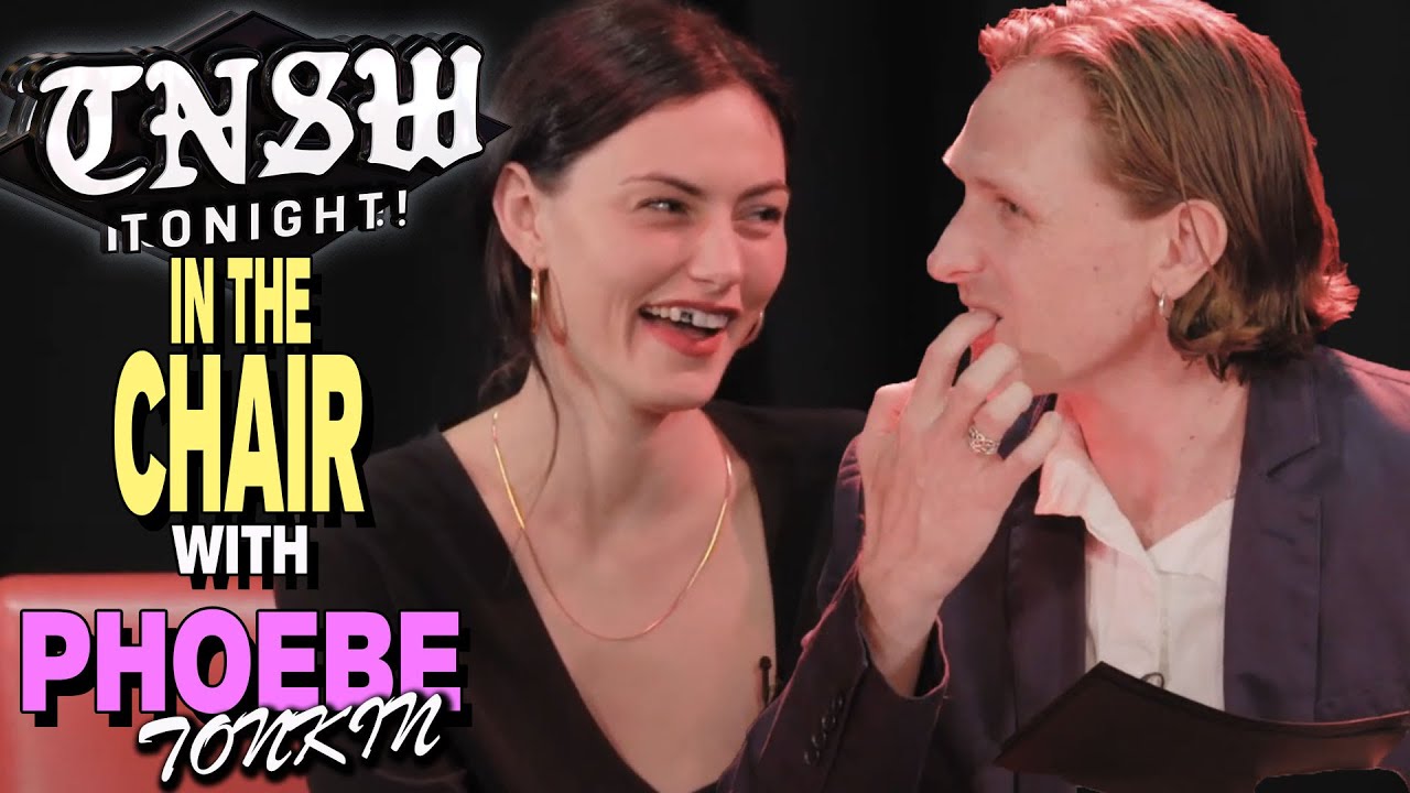 Phoebe Tonkin Caught with Spinach in Her Teeth (full live interview)